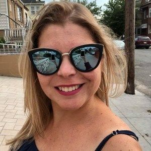 Meet your Posher, Marcia